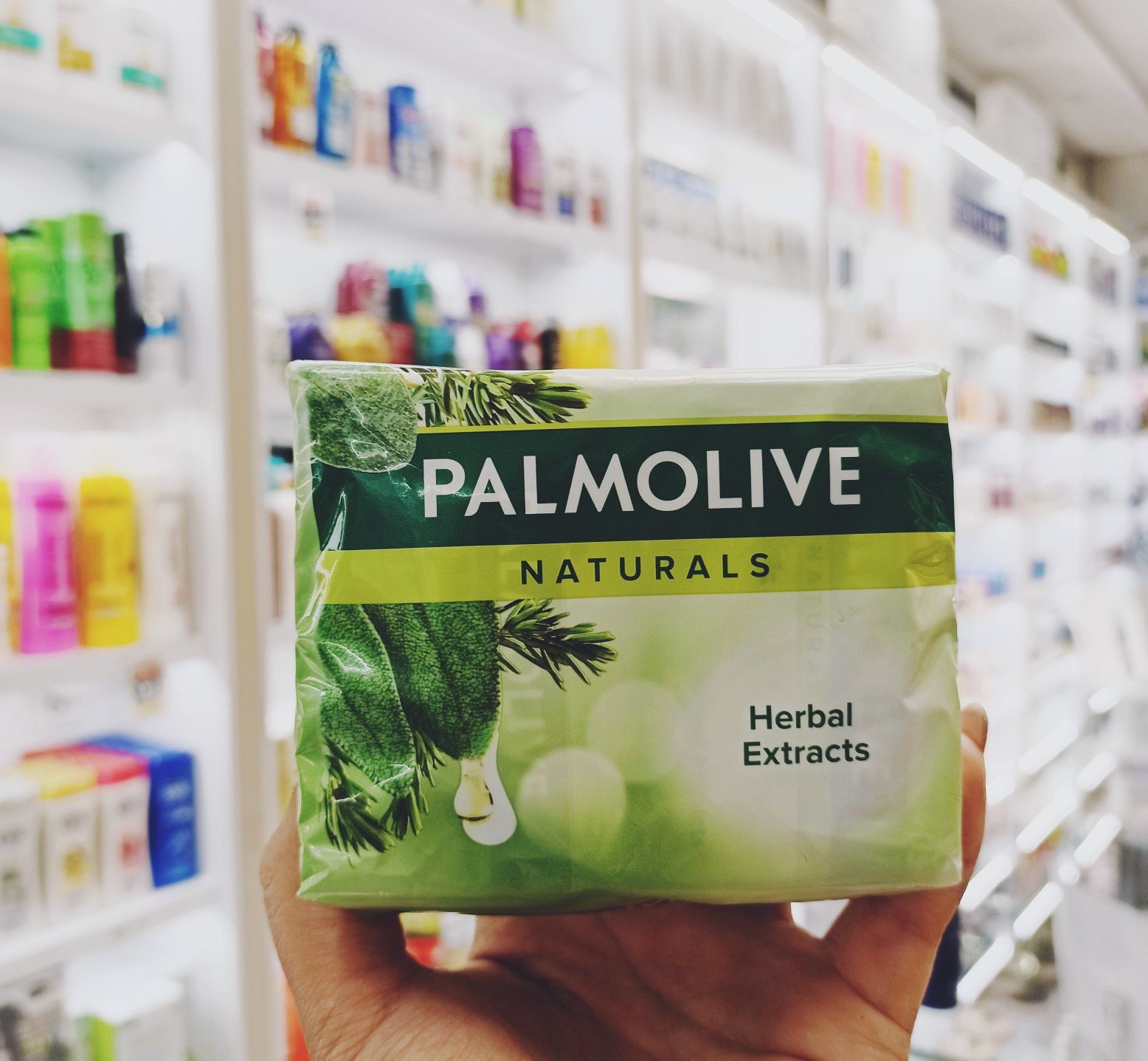 صـابـون طـبـیـعی پـالـمـولـیـو (Palmolive) مـدل Herbal Extracts