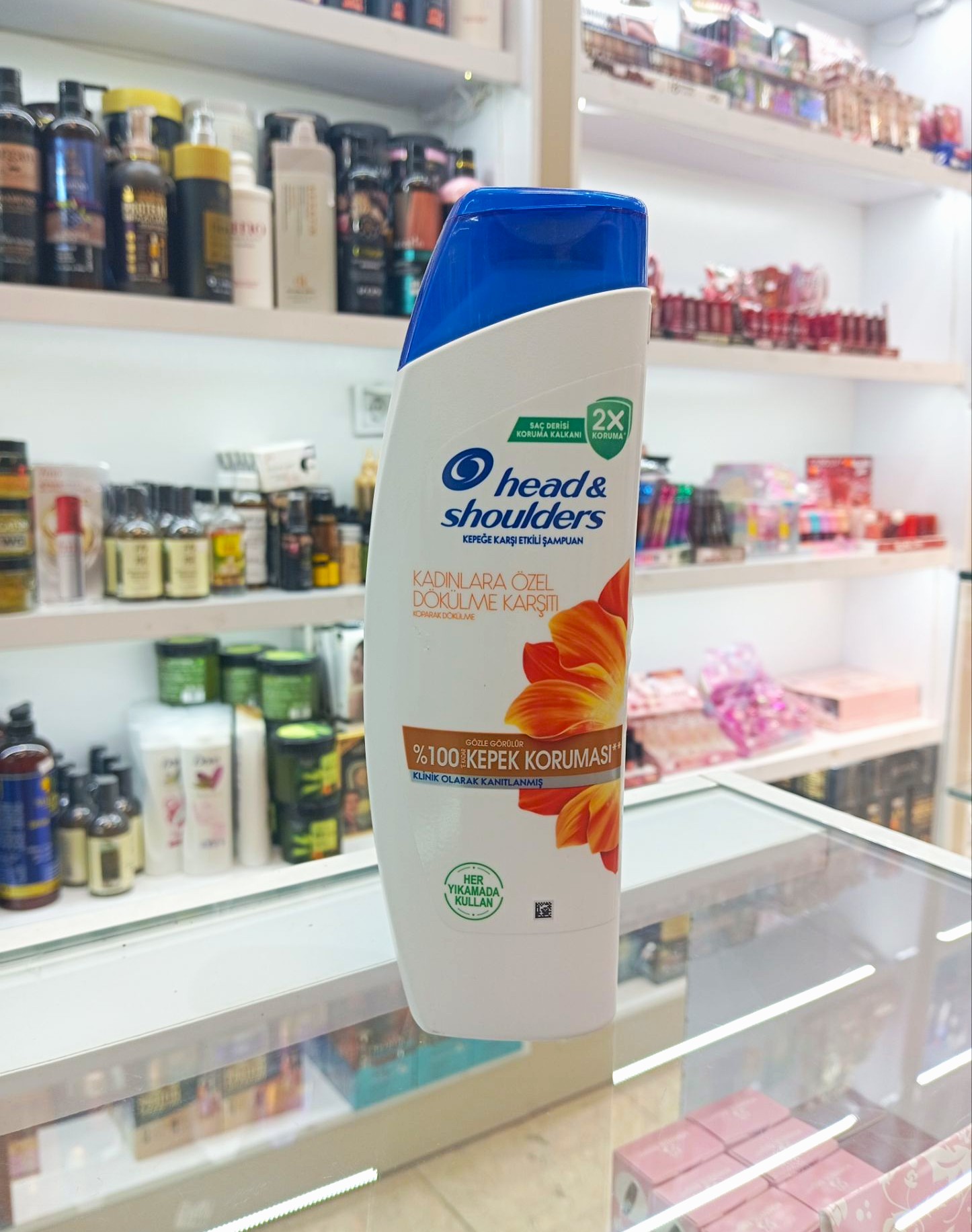 شامپو ضد ریزش زنانه هد شولدر Head & Shoulders حجم 300 میل