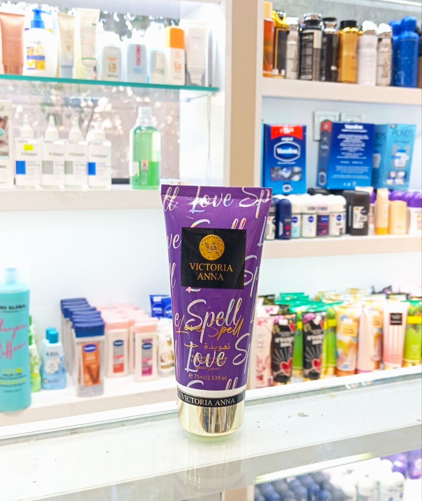 لوسیون بدن Victoria’s Secret مدل Love Spell