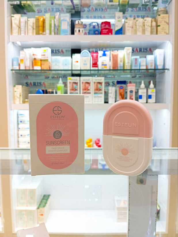 کرم ضد آفتاب بی رنگ استلین STELIN مدل SPF50 حجم ۵۰ میل